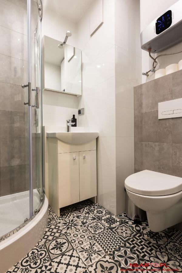 Apartment Nearto Old Town Halicka Street คราคูฟ ภายนอก รูปภาพ